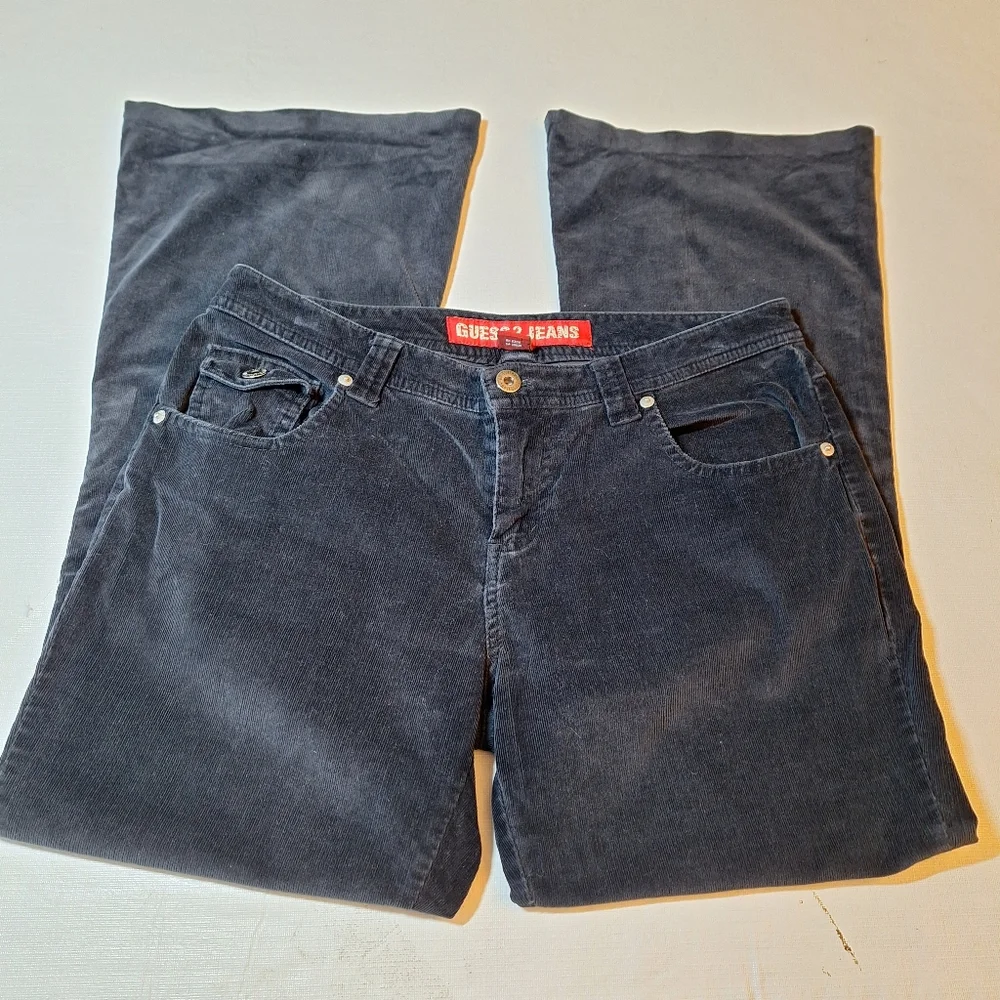 Guess vintage black